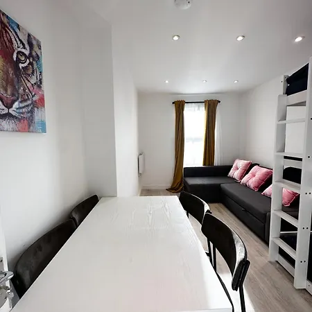 Flat A Stay In Earlsfield Londres Exterior foto